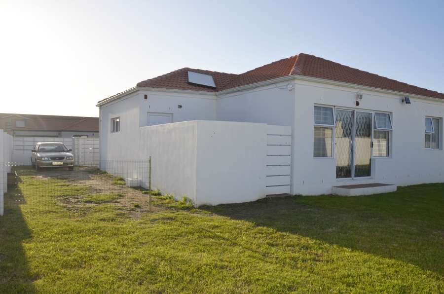 2 Bedroom Property for Sale in Fairview Golf Estate Western Cape